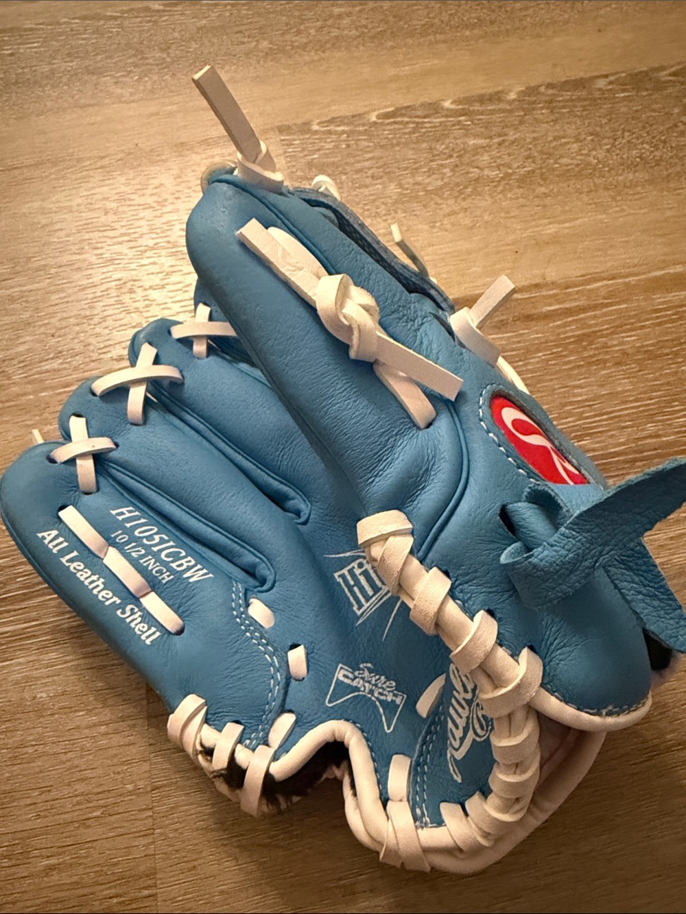 Rawlings Kids Left Handed Light Blue Leather Glove with White Lacing